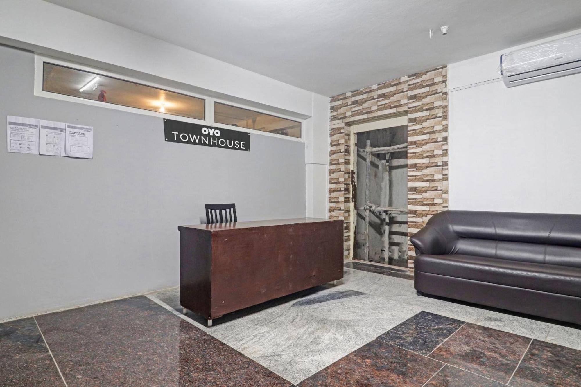 Townhouse De Alphabet Hotel Gachibowli المظهر الخارجي الصورة
